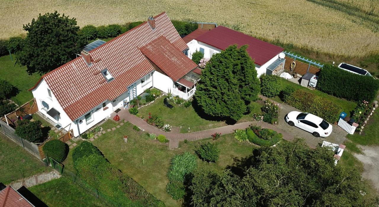 Fewo Backbord Rambin Exteriör bild
